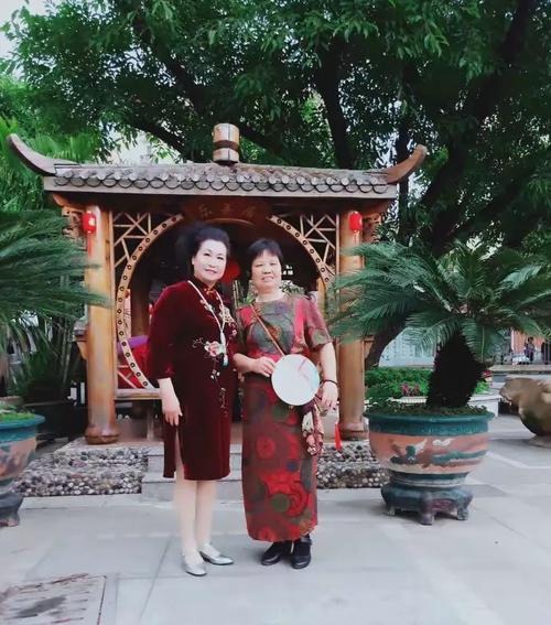 金色年华多彩服饰秀2019年3月
